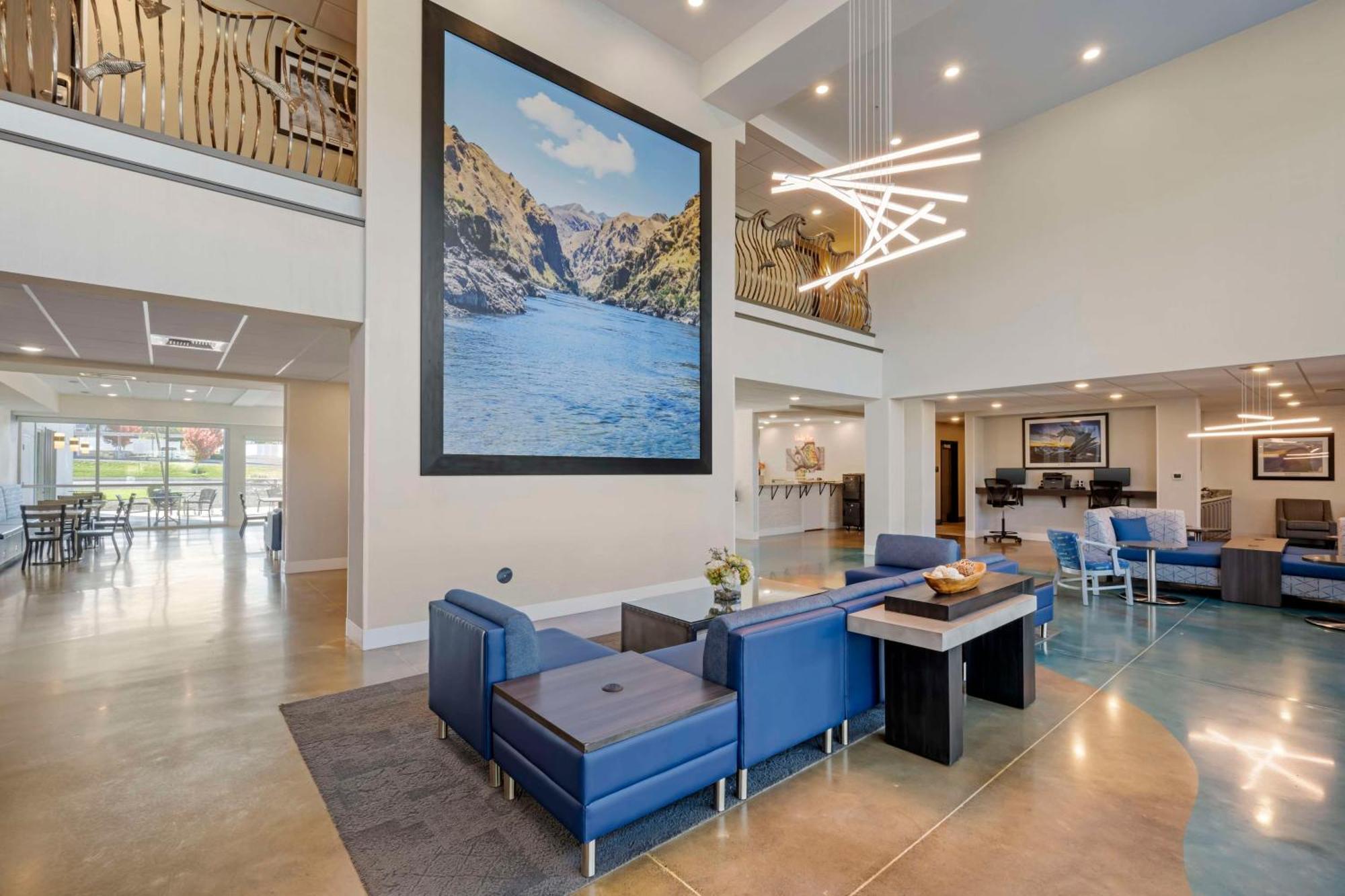 Best Western Plus The Inn At Hells Canyon Clarkston Экстерьер фото