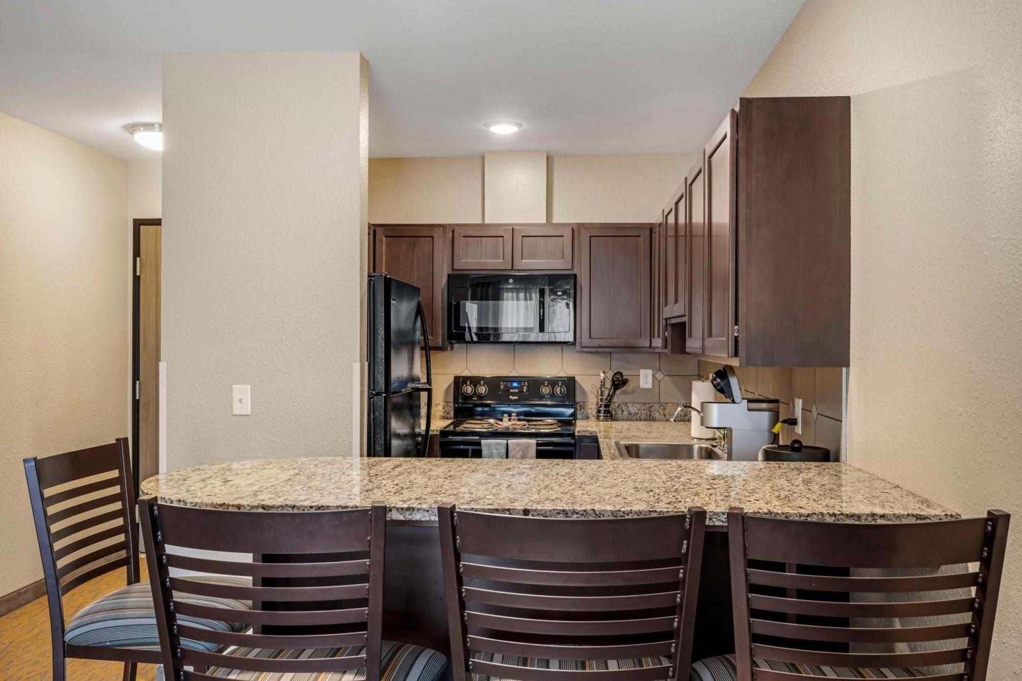 Best Western Plus The Inn At Hells Canyon Clarkston Экстерьер фото